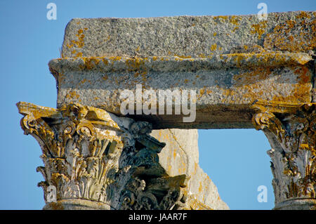 Die Ruinen eines antiken römischen Tempel in Evora. Stockfoto