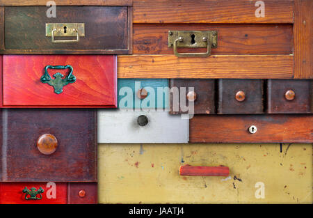 Abstrakte Collage aus den verschiedenen alten Schubladen - unter völliger Geheimhaltung Stockfoto