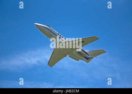 Hawker Beechcraft 125-800XPI Inverness Dalcross Abflughafen in den schottischen Highlands. Stockfoto