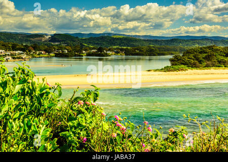 Ansichten der Minnamurra River Eingang, Punkt und Stack-Insel Stockfoto