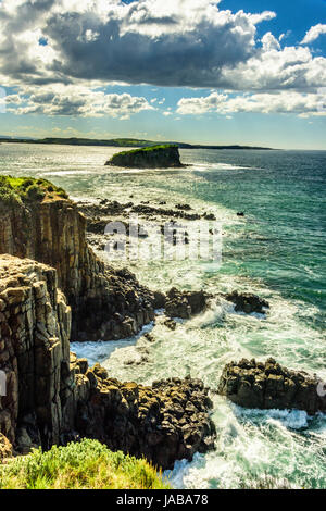 Ansichten der Minnamurra River Eingang, Punkt und Stack-Insel Stockfoto