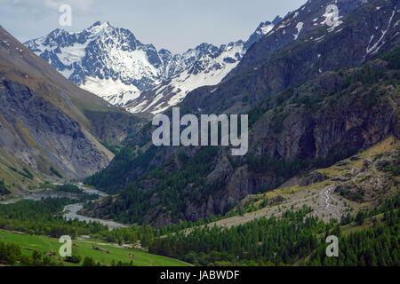 Gletscher und Gipfel von Col de Lautaret Lauteret und Ecrin Bergen, Französische Alpen Stockfoto