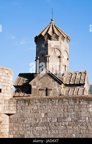 Turm der St. Astvatstsin Kapelle Kirche in Tatev Kloster in Armenien Stockfoto