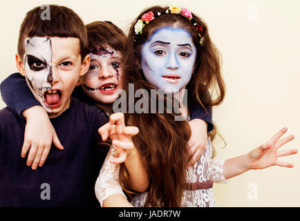 Zombie Apocalypse Kinder Konzept. Geburtstag Feier facep Stockfoto