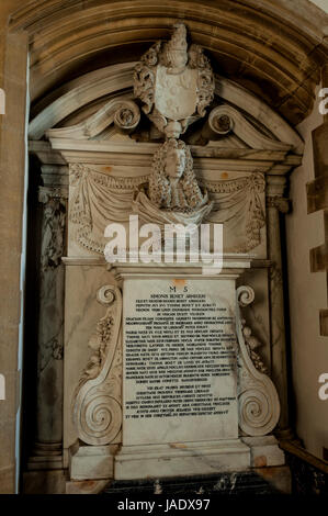 Simon Bennett Denkmal, Kirche der Himmelfahrt der Jungfrau Maria, Beachampton, Buckinghamshire, England, UK Stockfoto