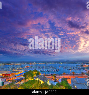 Ibiza San Antonio Abad Sant Antoni Portmany Sonnenuntergang in Balearen Stockfoto