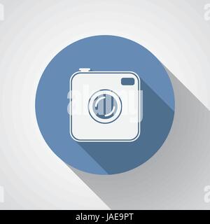 Alte Fotokamera flache Symbol mit langen Schatten. Stock Vektor