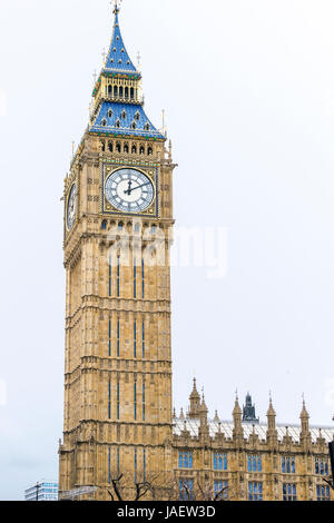 Big Ben ist der Spitzname für die große Glocke der Uhr im Palace of Westminster in London, Vereinigtes Königreich Stockfoto