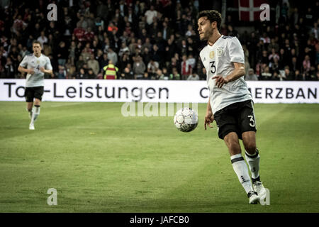 Brondby, Dänemark. 6. Juni 2017. Jonas Hector (3) Deutschlands während der Fußball-freundliche zwischen Dänemark und Deutschland in Brondby Stadion gesehen. Bildnachweis: Gonzales Foto/Alamy Live-Nachrichten Stockfoto