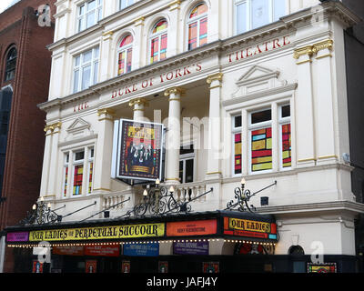 5. Juni 2017 - ist The Duke of York Theatre ein West End Theater in St Martins Lane, in der City of Westminster, London Stockfoto