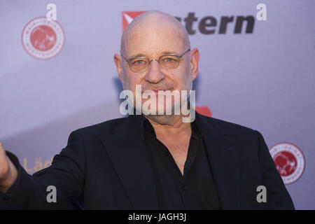 Prominente, die Teilnahme an der Henry-Nannen-Preis 2017 im Curio Haus, Hamburg Featuring: Christian Redl Where: Hamburg, Deutschland bei: Kredit-27. April 2017: Schultz-Coulon/WENN.com Stockfoto