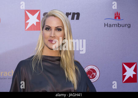 Prominente, die Teilnahme an der Henry-Nannen-Preis 2017 im Curio Haus, Hamburg Featuring: Judith Rakers wo: Hamburg, Deutschland bei: Kredit-27. April 2017: Schultz-Coulon/WENN.com Stockfoto