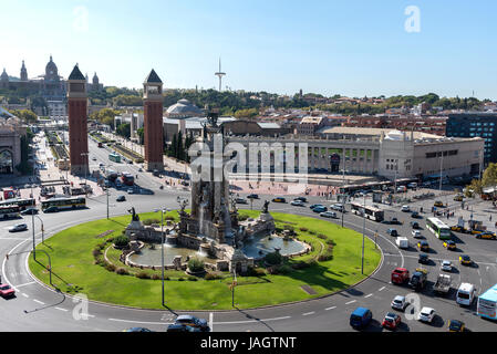 Placa d ' Espanya mit Blick auf das Museu Nacional d ' Art de Catalunya, Barcelona, Spanien Stockfoto