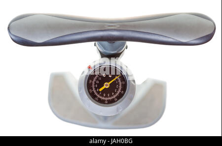 Draufsicht des Luft-Handpumpe mit Manometer isoliert auf weißem Hintergrund Stockfoto