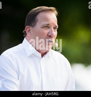 VISBY, SCHWEDEN. 5. Juli 2016.  Schwedens Ministerpräsident Stefan Löfven während einer Rede in Almedalen. Stockfoto