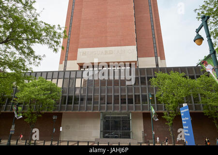 Eingang zum James A Byrne U.S. Courthouse Gebäude Philadelphia USA Stockfoto