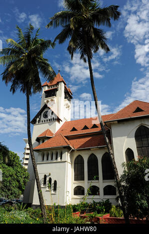 Tansania-Dar es Salaam, evangelisch lutherischen Azania Kathedrale, erbaut von den deutschen Missionaren im Jahre 1898, im bayerischen Stil / TANSANIA Dar es Salam, die Evangelisch-Lutherische Azania Kathedrale von 1898 Stockfoto