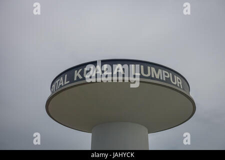 Menara Kuala Lumpur Tower ist eine Kommunikation-Turm und der höchste Aussichtspunkt in Kuala Lumpur, das öffentlich zugänglich ist. Stockfoto