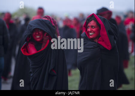 Szenen aus dem 30. jährlichen Beltane Feuer-Festival auf dem Calton Hill in Edinburgh stattfindet.  Mitwirkende: Feurige Heiden wo: Edinburgh, Vereinigtes Königreich bei: Kredit-30. April 2017: Euan Cherry/WENN.com Stockfoto