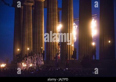 Szenen aus dem 30. jährlichen Beltane Feuer-Festival auf dem Calton Hill in Edinburgh stattfindet.  Mitwirkende: Feurige Heiden wo: Edinburgh, Vereinigtes Königreich bei: Kredit-30. April 2017: Euan Cherry/WENN.com Stockfoto