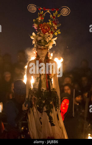 Szenen aus dem 30. jährlichen Beltane Feuer-Festival auf dem Calton Hill in Edinburgh stattfindet.  Mitwirkende: Feurige Heiden wo: Edinburgh, Vereinigtes Königreich bei: Kredit-30. April 2017: Euan Cherry/WENN.com Stockfoto