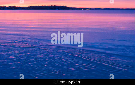 lebendige Sonnenuntergang in Sag Harbor, New York Stockfoto