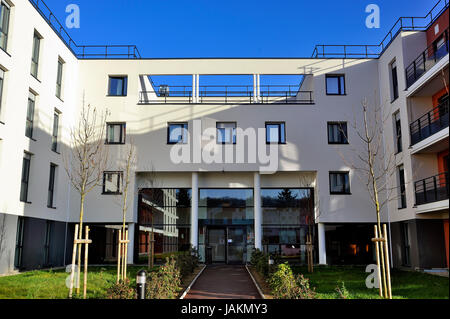 Neubau in Frankreich im Département Yvelines mit Militärschule Saint-Cyr die Schule Stockfoto