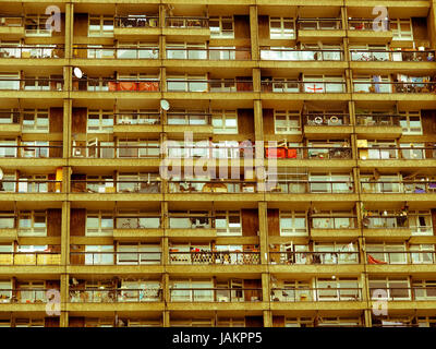 Vintage look Trellick Tower Ikone der sechziger Jahre neue Brutalismus Stockfoto