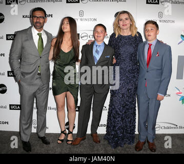 Reza Jarrahy, Alizeh Keshvar Jarrahy Davis, Kian William Jarrahy, Geena