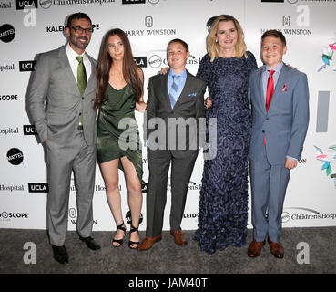 Reza Jarrahy, Alizeh Keshvar Jarrahy Davis, Kian William Jarrahy, Geena