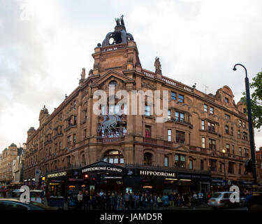 Das Hippodrome Casino, Charing Cross Road, Leicester Square, London, England; zusammengesetztes Bild Stockfoto