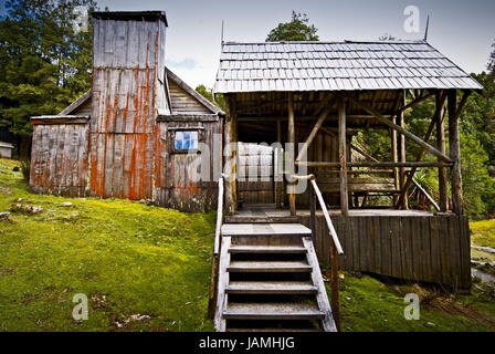 Australien, Tasmanien, Rundweg, Cradle Mountain Nationalpark, Regenwald, Wohnung, Replik, Gustav Weindorfer Stockfoto