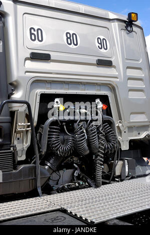 LKW auf der Strecke der Cevennen in Frankreich zur Zeit der Grand Prix von Frankreich LKW ausgesetzt Stockfoto