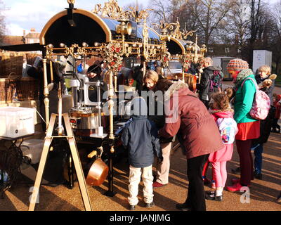 Winchester Kathedrale Cristmas Market Stockfoto