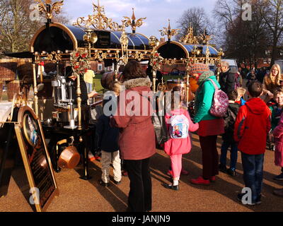 Winchester Kathedrale Cristmas Market Stockfoto