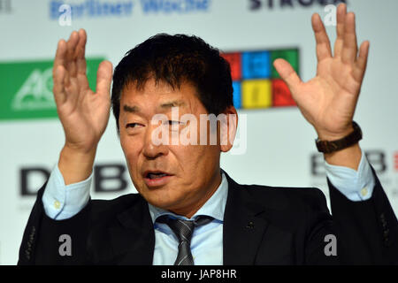 Berlin, Deutschland. 7. Juni 2017. Der Präsident der Internationalen Föderation der Gymnastik japanische Morinari Watanabe besucht eine Pressekonferenz auf der Deutschland-Turnfest in Berlin, Deutschland, 7. Juni 2017. Foto: Maurizio Gambarini/Dpa/Alamy Live News Stockfoto