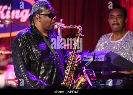 New York, New York, USA. 3. Juni 2017. Kool und die Gruppe die live im Konzert in BB Kings in New York City. Bildnachweis: Jeffrey Geller/ZUMA Wire/ZUMAPRESS.com/Alamy Live-Nachrichten Stockfoto