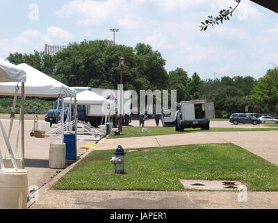 Dallas, USA, 7. Juni 2017: der Espanansa Brunnen vor das Hall of State Fair Park, wird eine von Kopf bis Fuß Wartung Überholung unterzogen. Dieses Wochenende ist die jährliche Geschmack von Dallas Food Fair und das Licht und Wasser Musikshow liegt in der Luft. Credit: Dallaspaparazzo / AlamyLive News Stockfoto