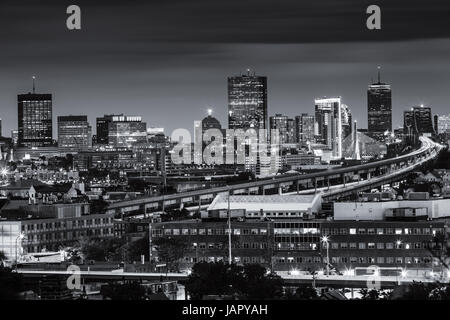 Skyline von Boston von Malone Park, Chelsea MA gesehen Stockfoto