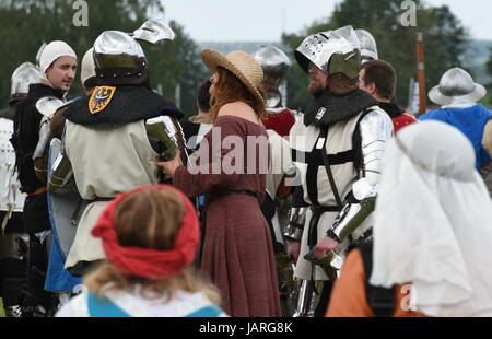 Schlacht von Grunwald. Zusammenstoß des Deutschen Ritterordens, polnischen und litauischen Ritter - die mittelalterliche Dame erobert die tapferen Ritter. Stockfoto