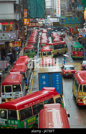Busse, Tung Choi Street, Mong Kok, Kowloon, Hong Kong, China Stockfoto