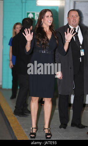 Stephanie McMahon außerhalb ITV Studios mit: Stephanie McMahon Where: London, Vereinigtes Königreich bei: Kredit-8. Mai 2017: Rocky/WENN.com Stockfoto