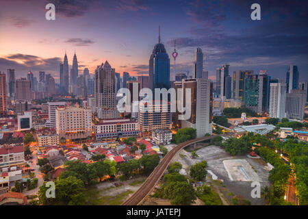 Kuala Lumpur. Stadtbild Bild von Kuala Lumpur, Malaysia bei Sonnenaufgang. Stockfoto