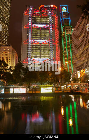 HSBC-Gebäude in der Nacht, Central, Hong Kong Island, Hongkong, China Stockfoto