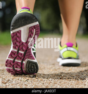 Sohle von Schuhen Beim Laufen, Joggen, Sport, Ausbildung Sohle von Schuhen Beim Laufen, Joggen, Sport, Ausbildung