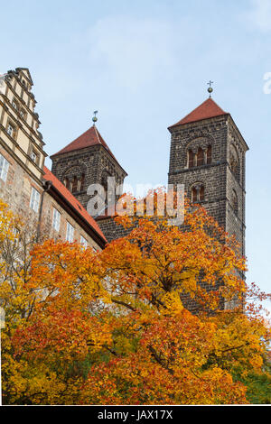 Quedlinburger Schloss Im Herbst Stockfoto