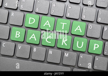 Grünes Data backup-Schlüssel auf der Tastatur Stockfoto