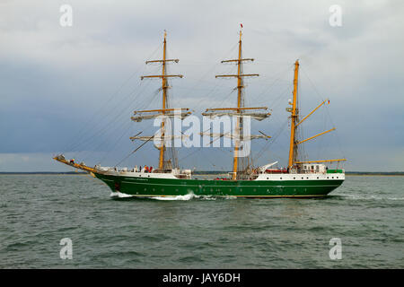Großsegler "Alexander von Humboldt II" Vor Warnemünde Auf der Ostsee, Hanse-Sail 2013 Stockfoto