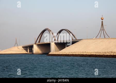Sheikh Khalifa Bin Salman Brücke in Bahrain, Naher Osten Stockfoto