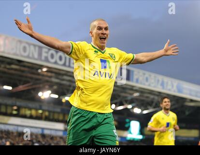 STEVE MORISON feiert Tor WEST BROMWICH ALBION V NORWICH HAWTHORNS BIRMINGHAM ENGLAND 14. Januar 2012 Stockfoto